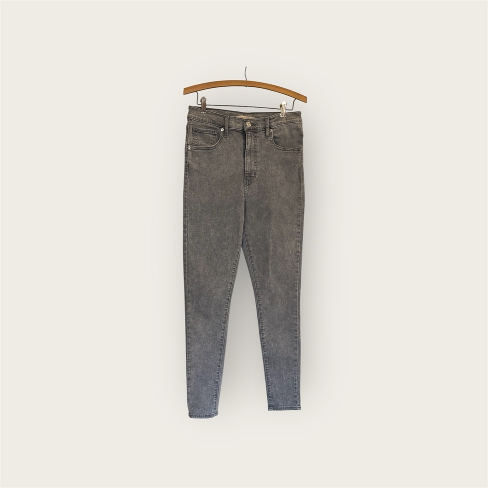 Levi’s Gray Mile High Super Skinny